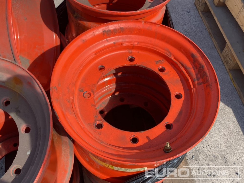 16.5x9.75 Rims (8 of) - Tire: picture 5 16.5x9.75 Rims (8 of) - Tire: picture 5
