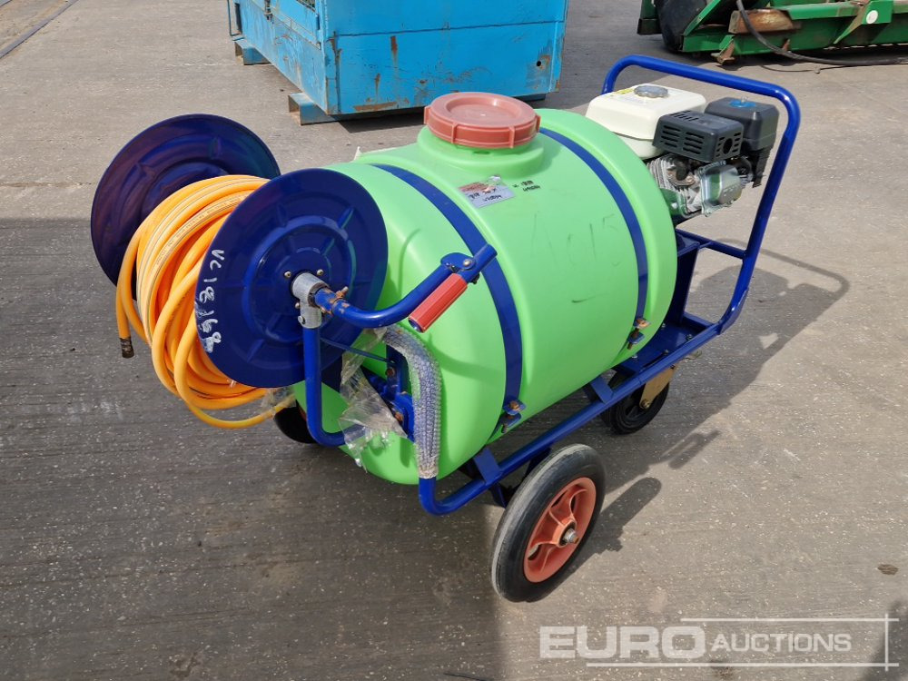 160 Litre Plastic Water Bowser, Petrol Pressure Washer - Pressure washer: picture 5 160 Litre Plastic Water Bowser, Petrol Pressure Washer - Pressure washer: picture 5