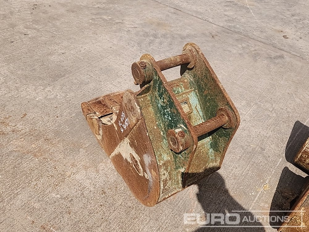 18" Strickland Digging Bucket 45mm Pin to suit 4-6 Ton Excavator - Bucket: picture 3 18" Strickland Digging Bucket 45mm Pin to suit 4-6 Ton Excavator - Bucket: picture 3