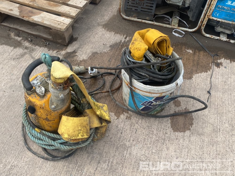 2" 110 Volt Submersable Water Pump (2 of) - Water pump: picture 4 2" 110 Volt Submersable Water Pump (2 of) - Water pump: picture 4