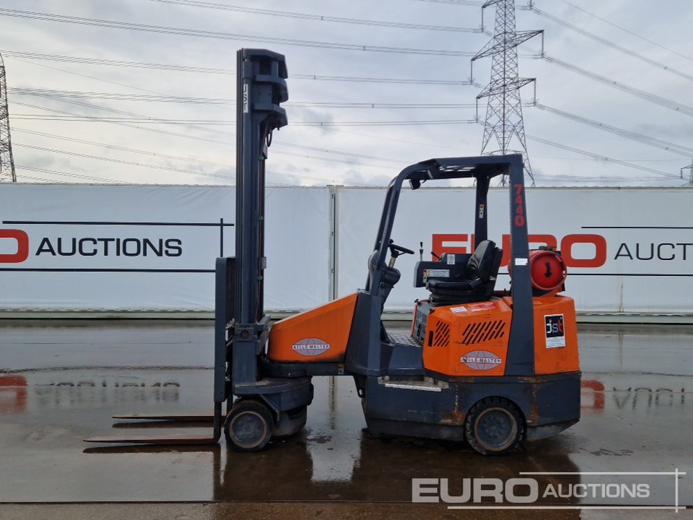 2002 AISLE-MASTER 20S - Forklift: picture 2 2002 AISLE-MASTER 20S - Forklift: picture 2