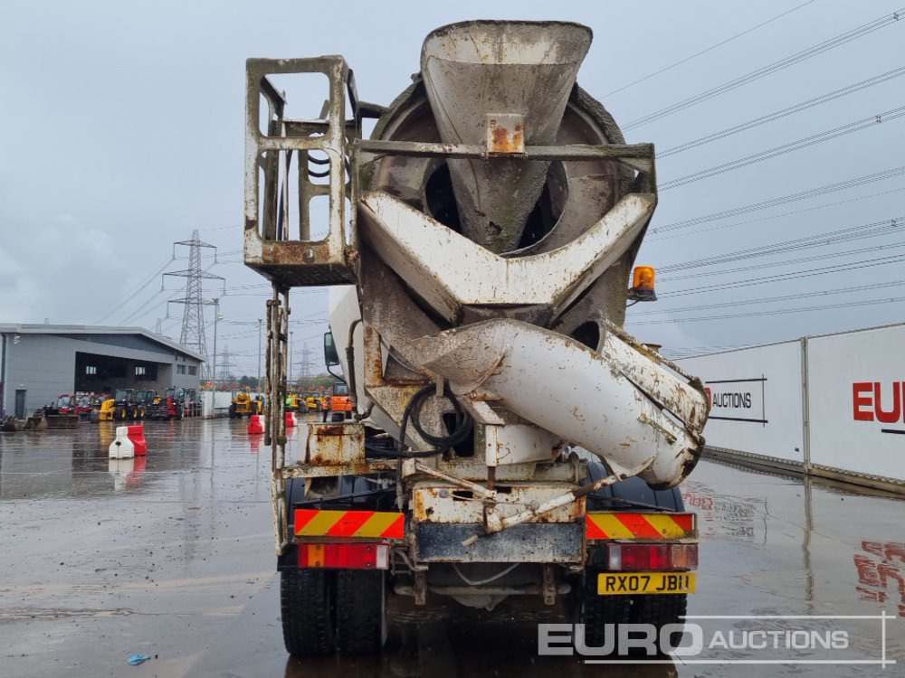 2007 Renault 4x2 Cement Mixer Lorry, Hymix Mixer, A/C (Reg. Docs. & Plating Certificate Available) - Concrete mixer truck: picture 4 2007 Renault 4x2 Cement Mixer Lorry, Hymix Mixer, A/C (Reg. Docs. & Plating Certificate Available) - Concrete mixer truck: picture 4