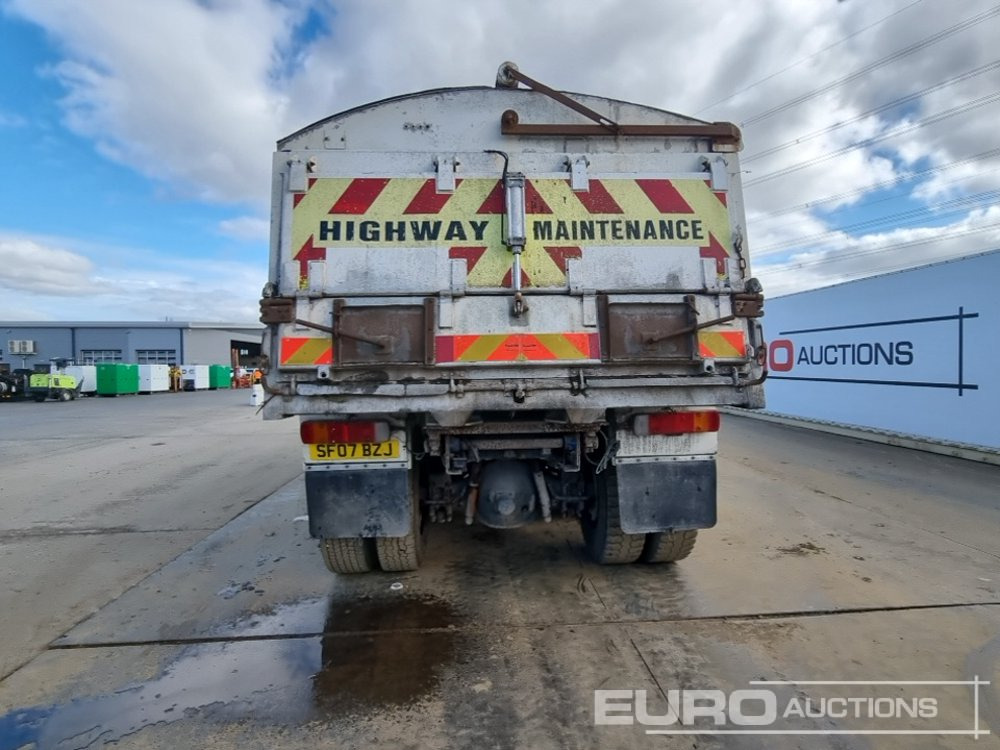 2007 Scania P380 - Tipper: picture 4 2007 Scania P380 - Tipper: picture 4