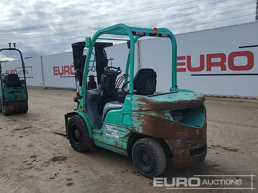 2009 Mitsubishi FD30N - Forklift: picture 3 2009 Mitsubishi FD30N - Forklift: picture 3