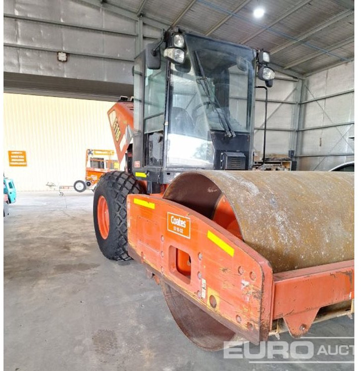 2011 CAT CS533XT Single Drum Vibrating Roller, A/C - Roller: picture 4 2011 CAT CS533XT Single Drum Vibrating Roller, A/C - Roller: picture 4