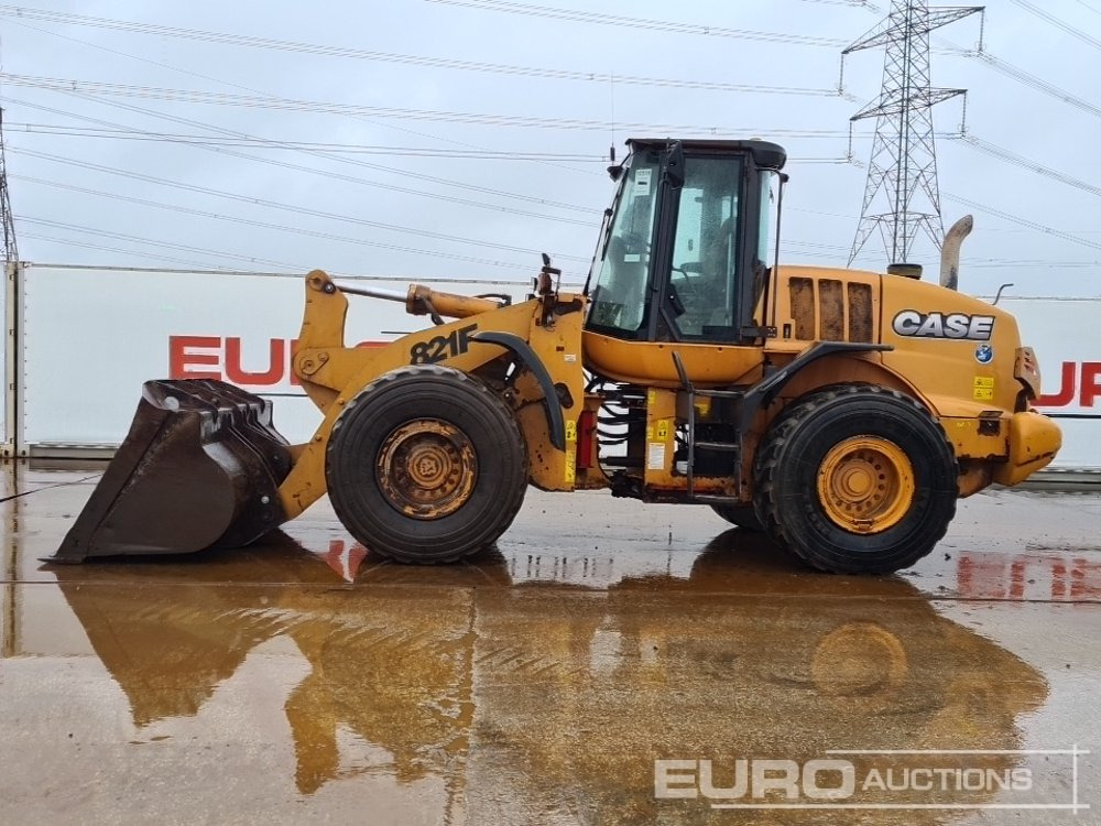 2011 Case 821F - Wheel loader: picture 2 2011 Case 821F - Wheel loader: picture 2