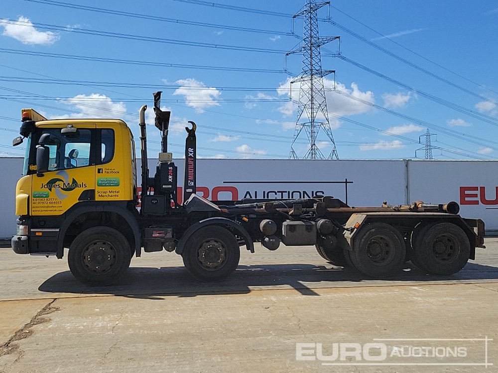2011 Scania P405 - Hook lift truck: picture 2 2011 Scania P405 - Hook lift truck: picture 2