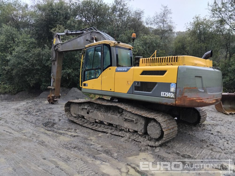 2011 Volvo EC250DL - Crawler excavator: picture 2 2011 Volvo EC250DL - Crawler excavator: picture 2