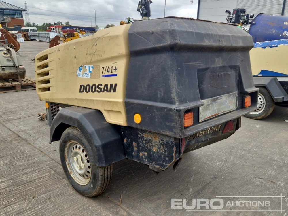 2012 Doosan 741+ - Air compressor: picture 3 2012 Doosan 741+ - Air compressor: picture 3