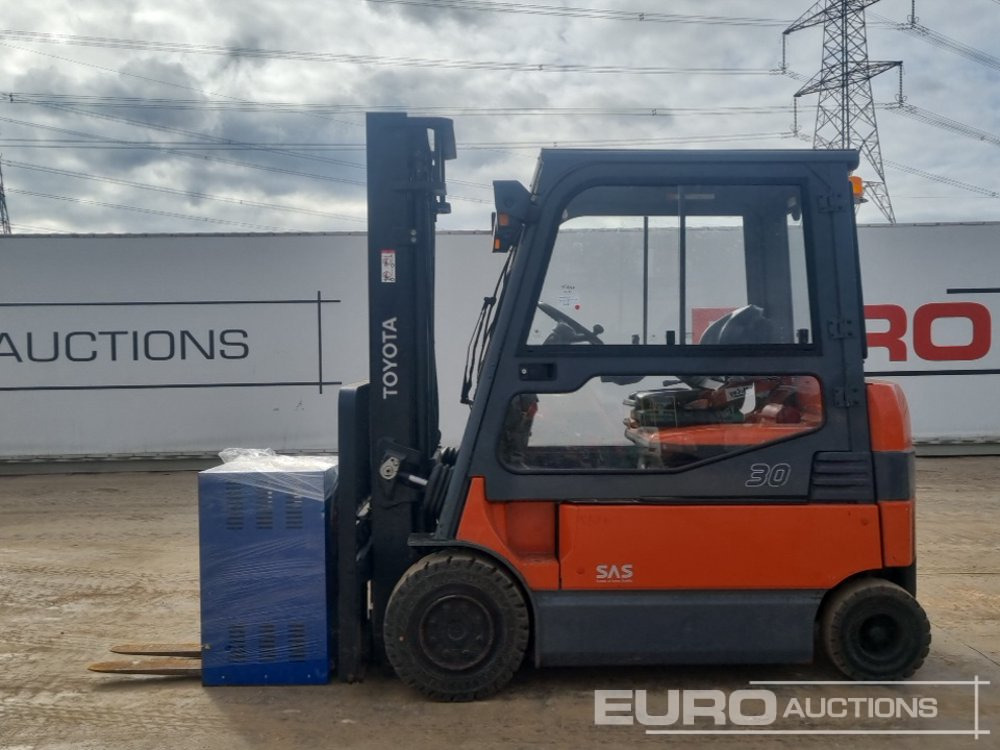 2012 Toyota 7FBMF30 - Forklift: picture 2 2012 Toyota 7FBMF30 - Forklift: picture 2