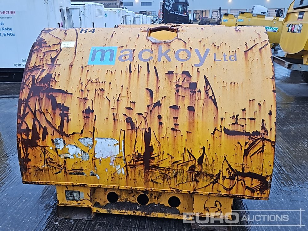 2012 Western 950 Litre - Storage tank: picture 2 2012 Western 950 Litre - Storage tank: picture 2