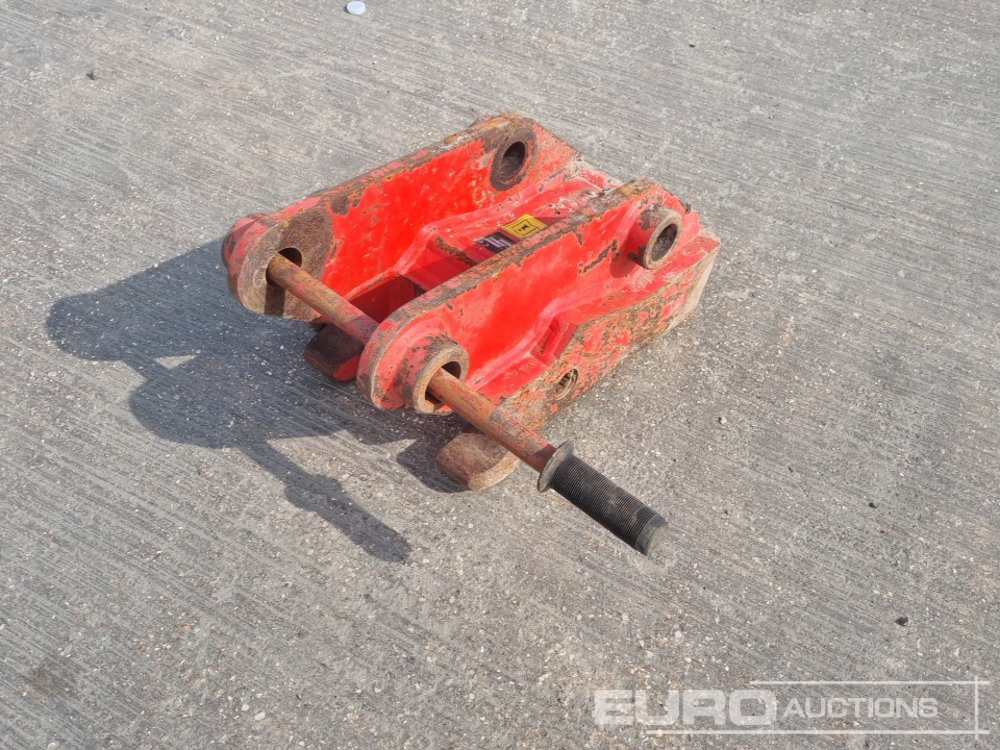 2013 Ksw Manual Dedicated Single Lock QH 45mm Pin to suit 4-6 Ton Excavator - Quick coupler: picture 1 2013 Ksw Manual Dedicated Single Lock QH 45mm Pin to suit 4-6 Ton Excavator - Quick coupler: picture 1
