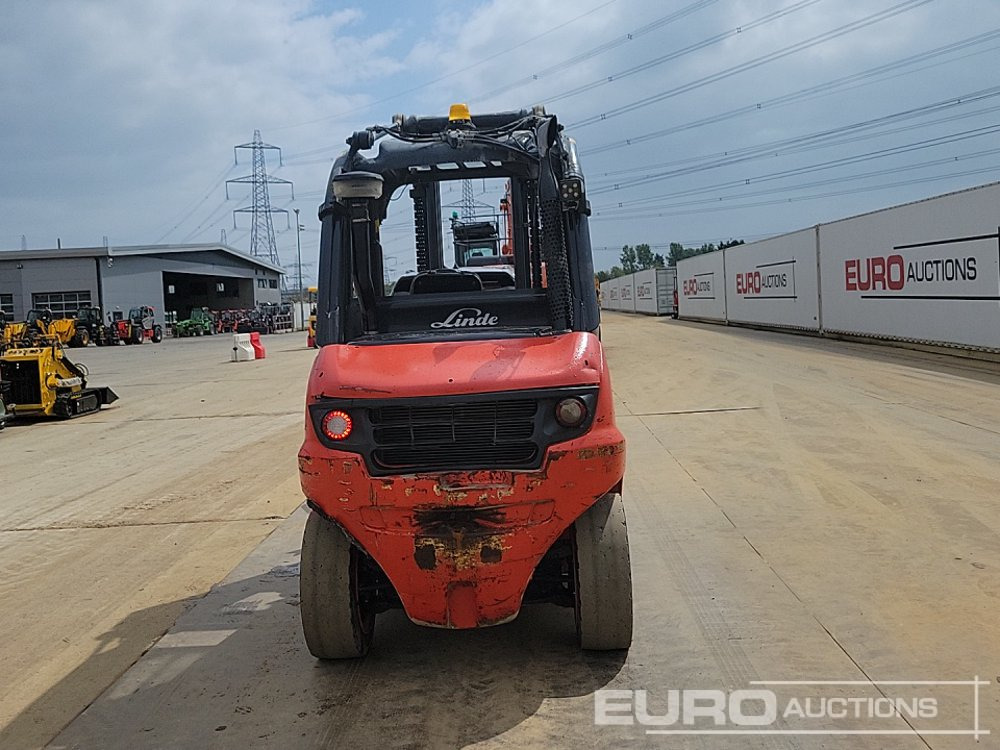 2013 Linde H40D-2 - Forklift: picture 4 2013 Linde H40D-2 - Forklift: picture 4