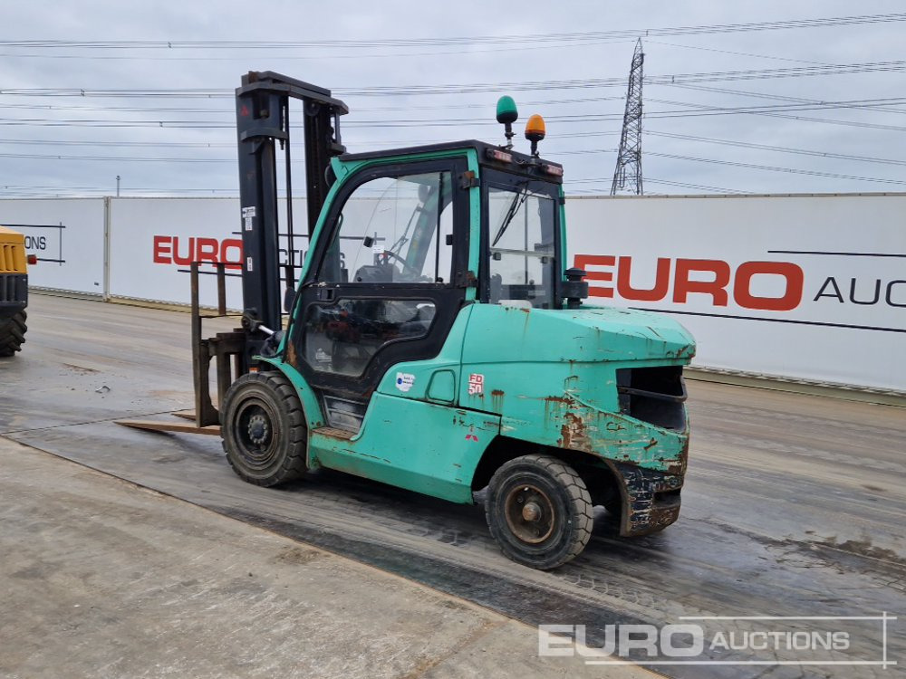 2013 Mitsubishi FD50NT - Forklift: picture 3 2013 Mitsubishi FD50NT - Forklift: picture 3