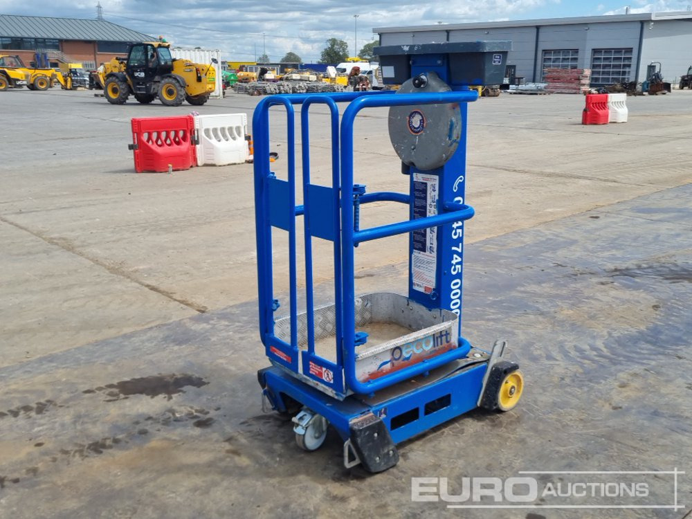 2013 Power Towers Pecolift - Aerial platform: picture 5 2013 Power Towers Pecolift - Aerial platform: picture 5