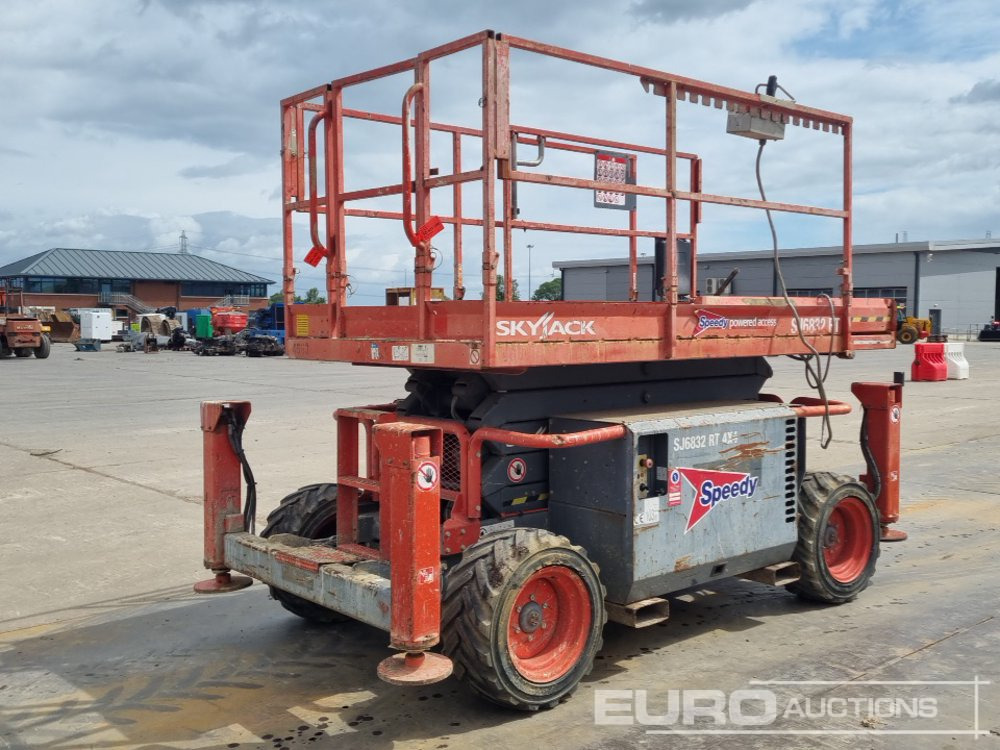 2013 SkyJack SJ6832RT - Aerial platform: picture 5 2013 SkyJack SJ6832RT - Aerial platform: picture 5