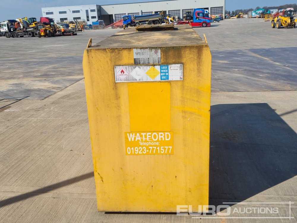 2013 Western 4500 Litre - Storage tank: picture 4 2013 Western 4500 Litre - Storage tank: picture 4