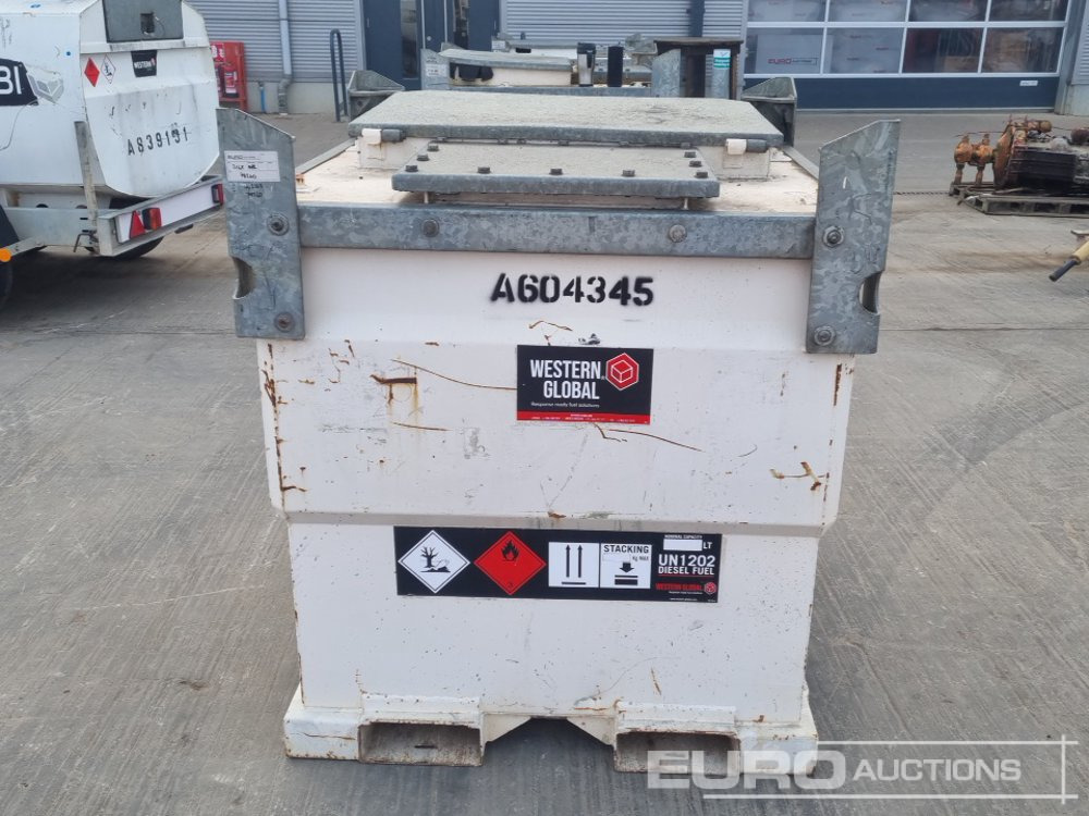 2013 Western 910 Litre - Storage tank: picture 4 2013 Western 910 Litre - Storage tank: picture 4