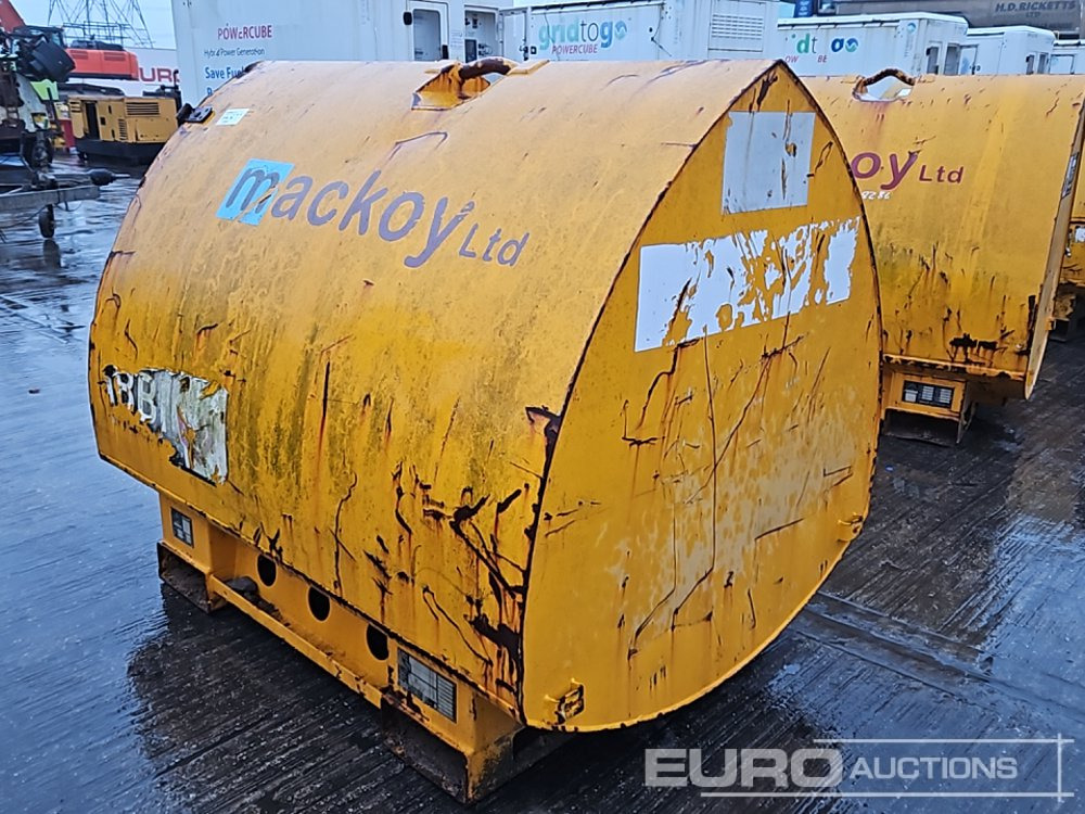 2013 Western 950 Litre - Storage tank: picture 3 2013 Western 950 Litre - Storage tank: picture 3