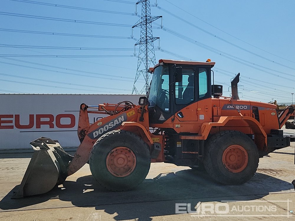 2014 Doosan DL200-3 - Wheel loader: picture 2 2014 Doosan DL200-3 - Wheel loader: picture 2