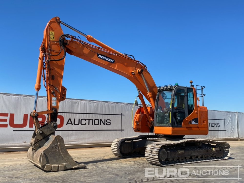 2014 Doosan DX235LCR - Crawler excavator: picture 1 2014 Doosan DX235LCR - Crawler excavator: picture 1