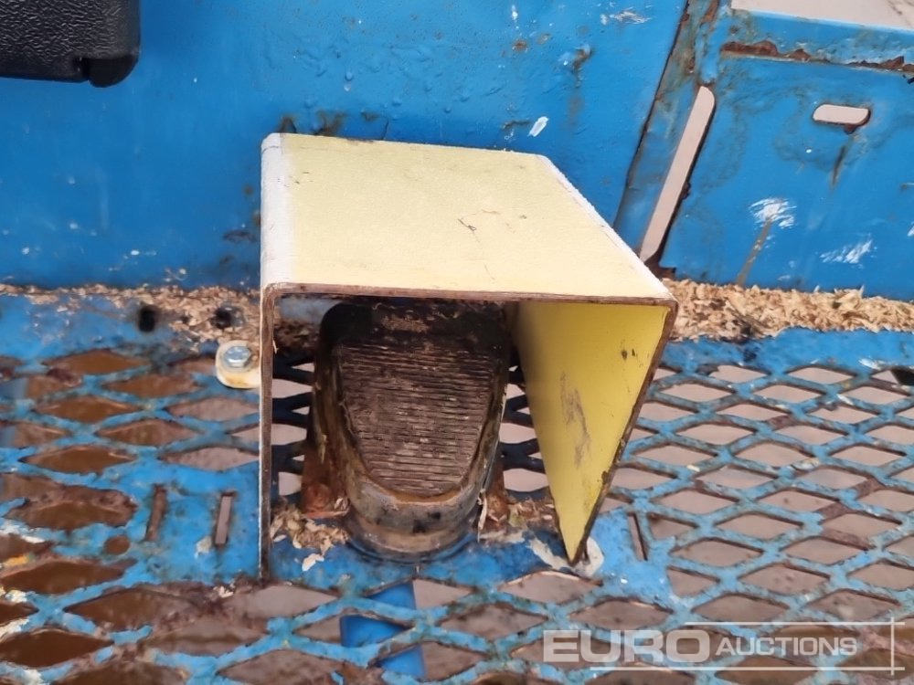 Aerial platform 2014 Genie S45: picture 29