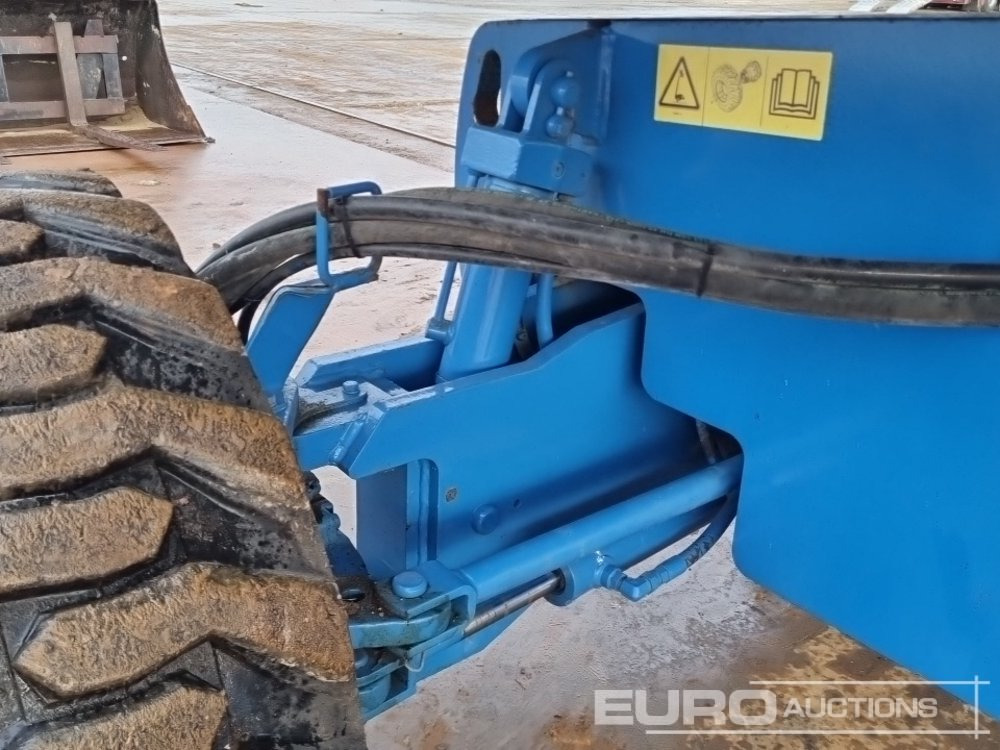 Aerial platform 2014 Genie S45: picture 13