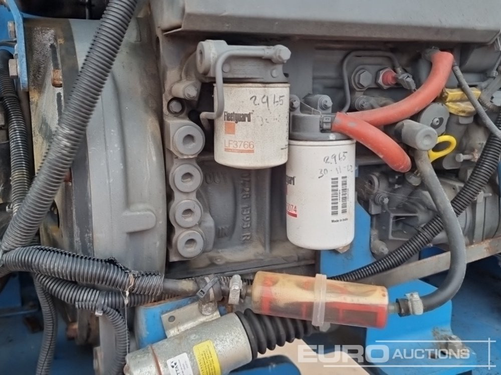 Aerial platform 2014 Genie S45: picture 36