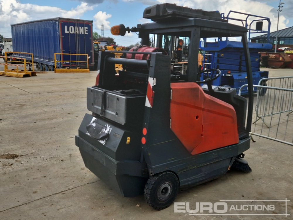 2014 Hako 1500v Gas Powered Sweeper - Construction equipment: picture 5 2014 Hako 1500v Gas Powered Sweeper - Construction equipment: picture 5