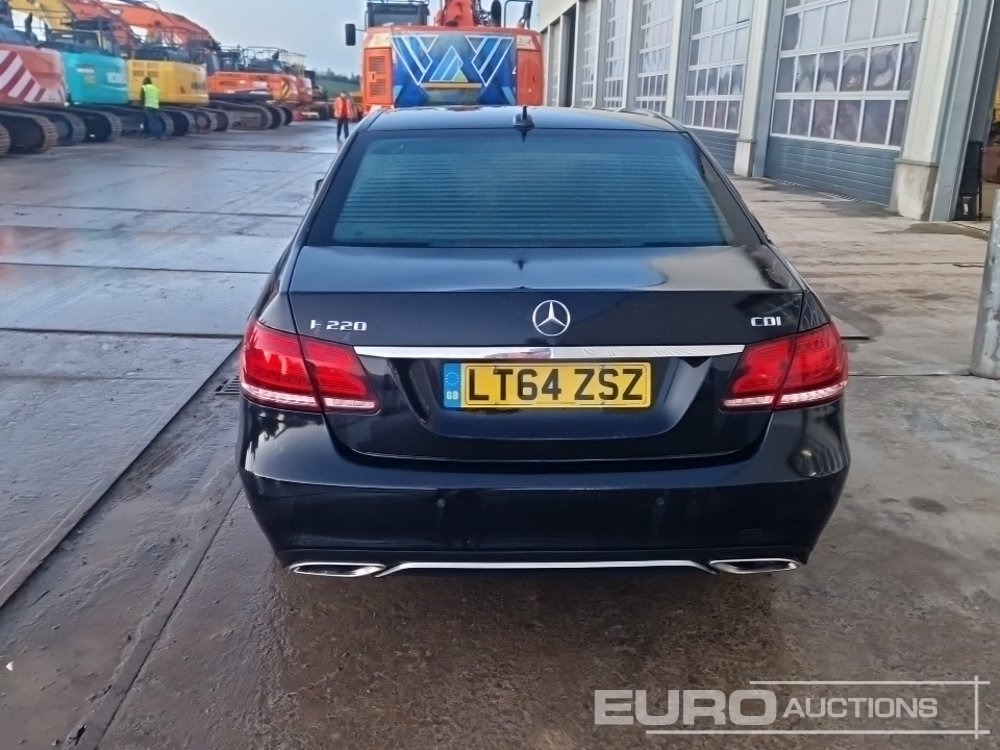 2014 Mercedes E220 - Car: picture 4 2014 Mercedes E220 - Car: picture 4