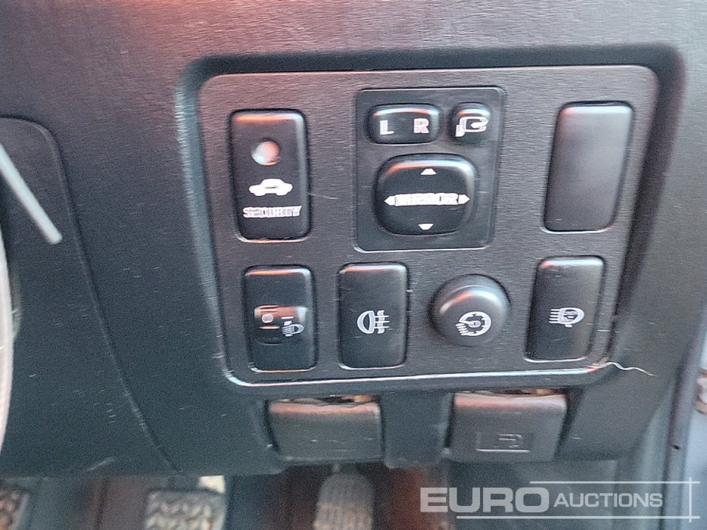 Pickup truck 2014 Toyota Hilux Invincible: picture 38 Pickup truck 2014 Toyota Hilux Invincible: picture 38