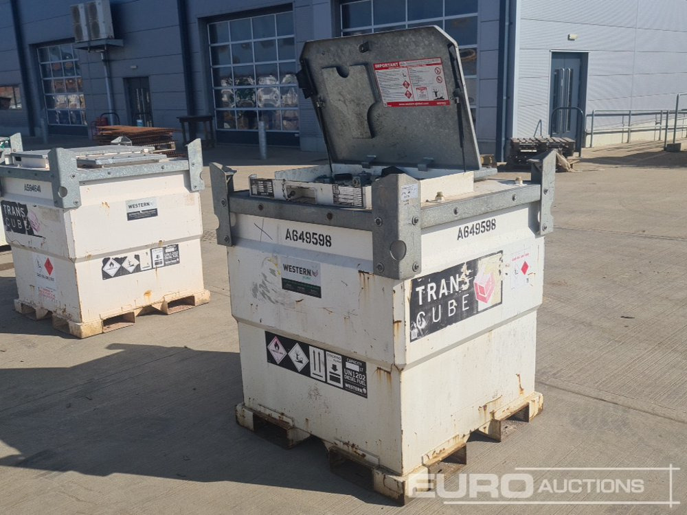 2014 Western 910 Litre - Storage tank: picture 3 2014 Western 910 Litre - Storage tank: picture 3