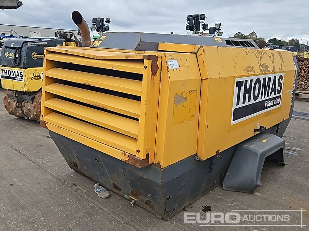 2015 Atlas Copco XAHS186 375CFM - Air compressor: picture 2 2015 Atlas Copco XAHS186 375CFM - Air compressor: picture 2