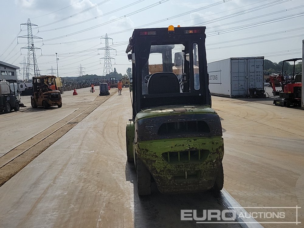 2015 Clark C35D - Forklift: picture 4 2015 Clark C35D - Forklift: picture 4