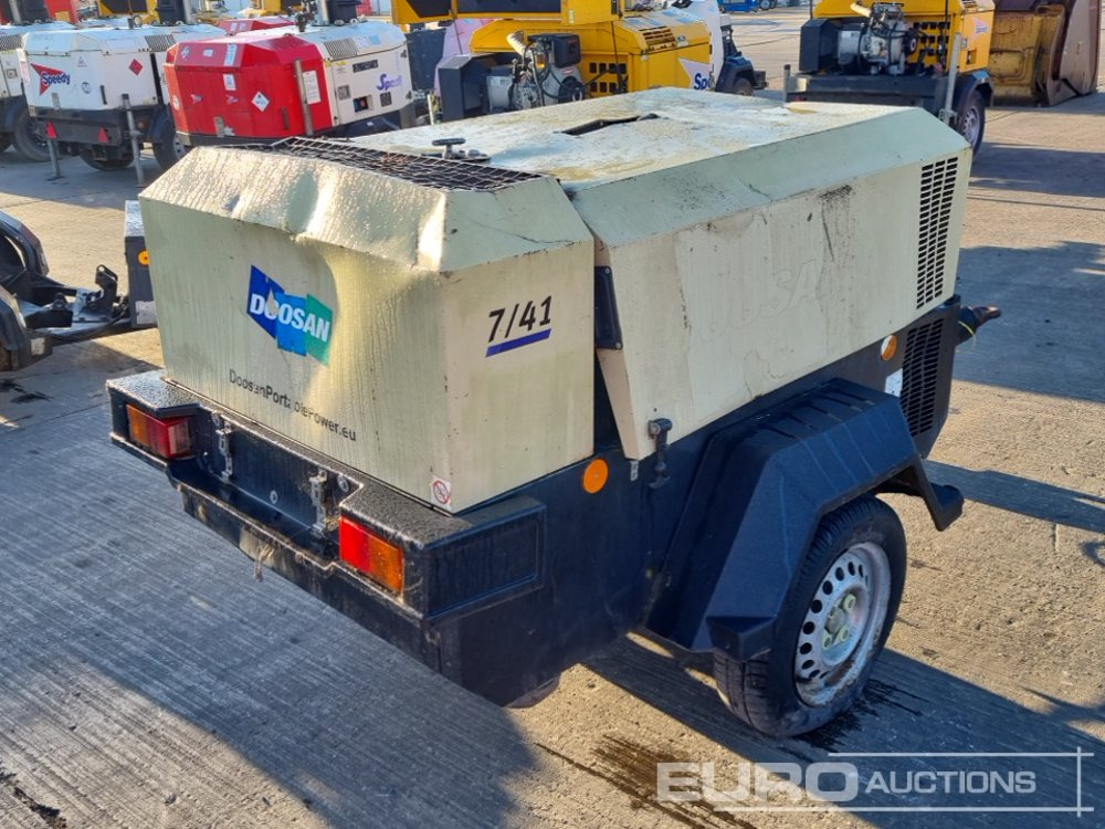 2015 Doosan 741 - Air compressor: picture 5 2015 Doosan 741 - Air compressor: picture 5