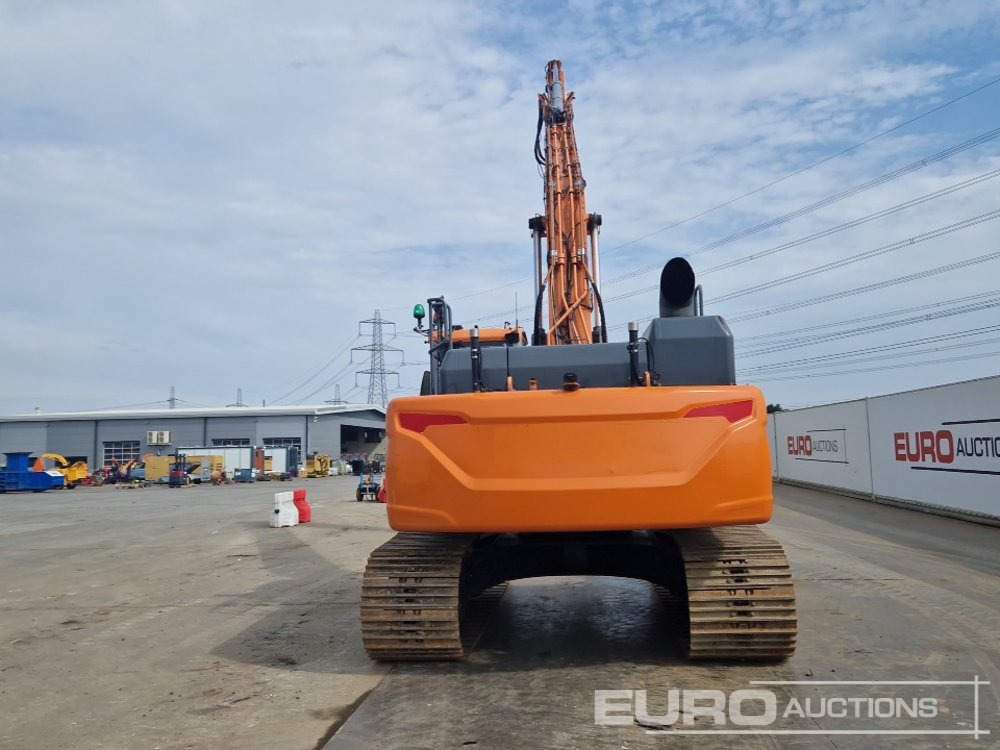 2015 Doosan DX300LC-5 - Crawler excavator: picture 4 2015 Doosan DX300LC-5 - Crawler excavator: picture 4