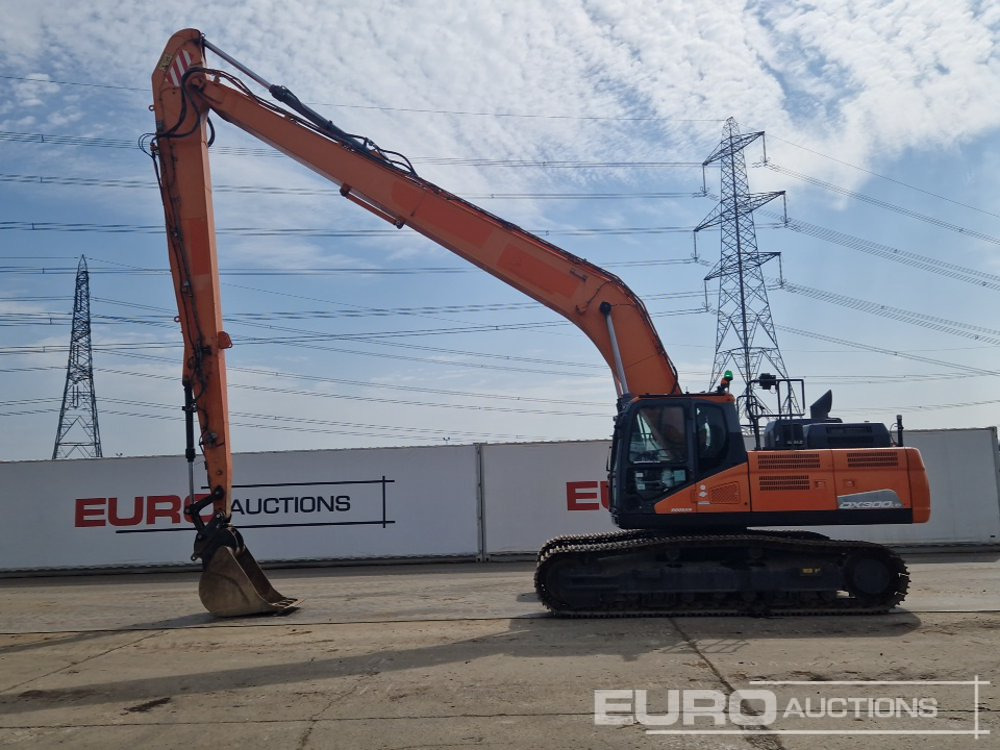 2015 Doosan DX300LC-5 - Crawler excavator: picture 2 2015 Doosan DX300LC-5 - Crawler excavator: picture 2