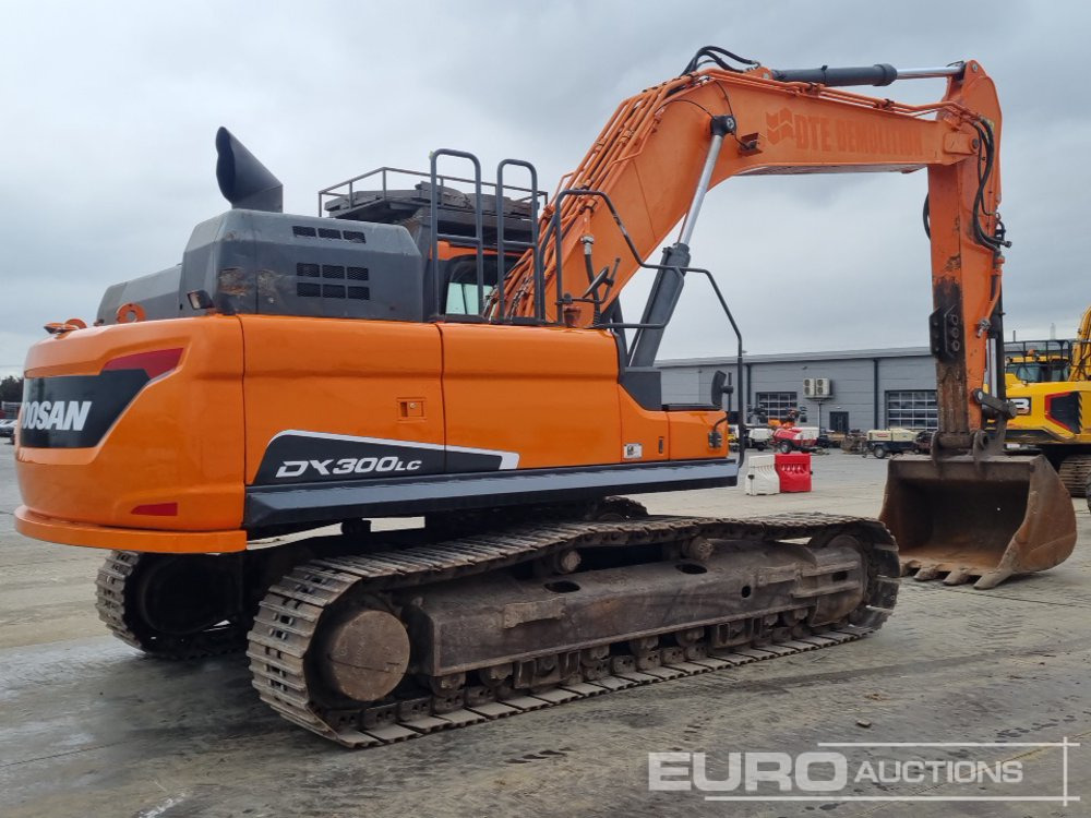 2015 Doosan DX300LC-5 - Crawler excavator: picture 5 2015 Doosan DX300LC-5 - Crawler excavator: picture 5