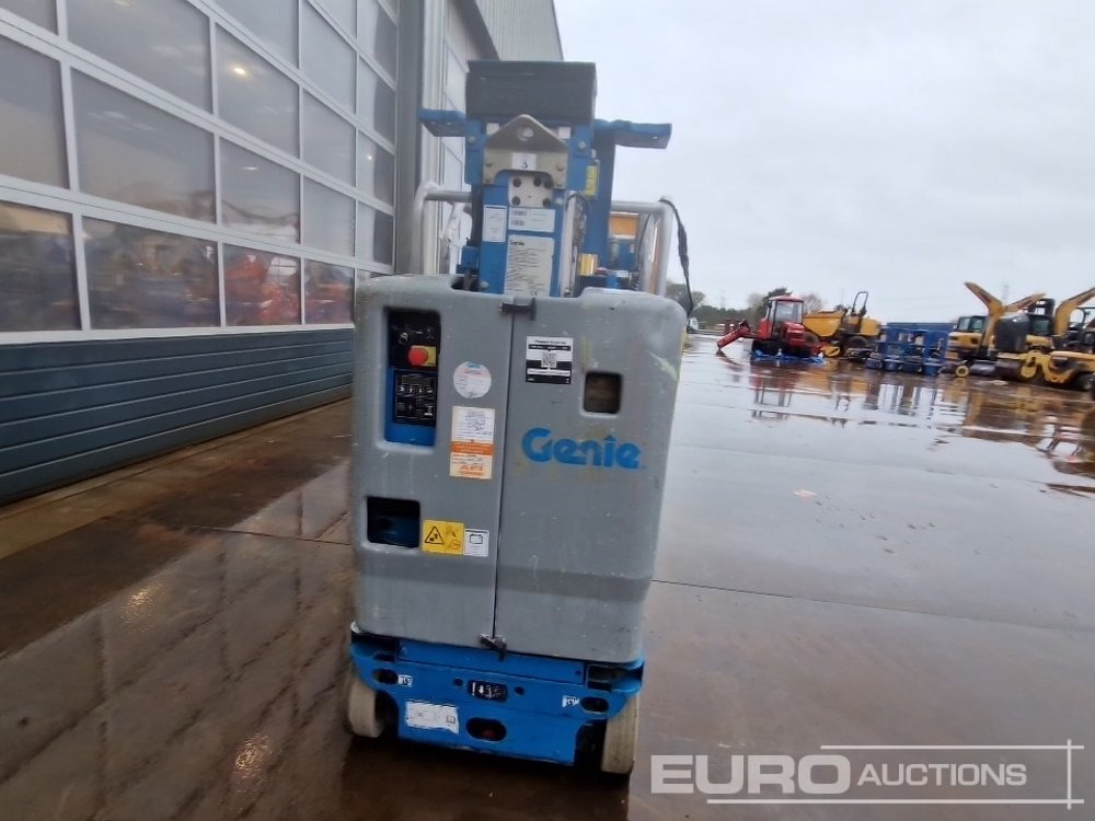 2015 Genie GR-15 - Aerial platform: picture 4 2015 Genie GR-15 - Aerial platform: picture 4