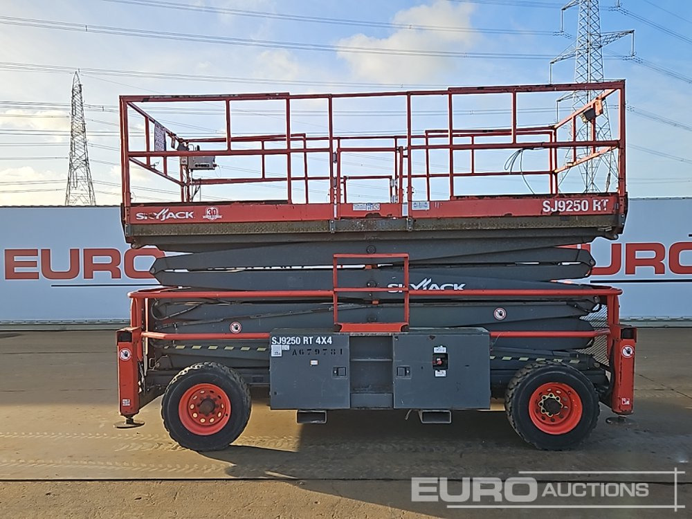 2015 SkyJack SJ9250 - Aerial platform: picture 2 2015 SkyJack SJ9250 - Aerial platform: picture 2