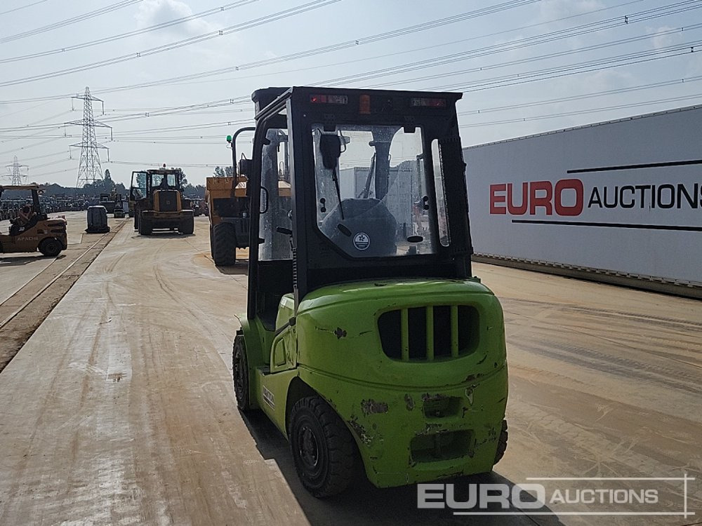 2016 Clark GTS25D - Forklift: picture 3 2016 Clark GTS25D - Forklift: picture 3