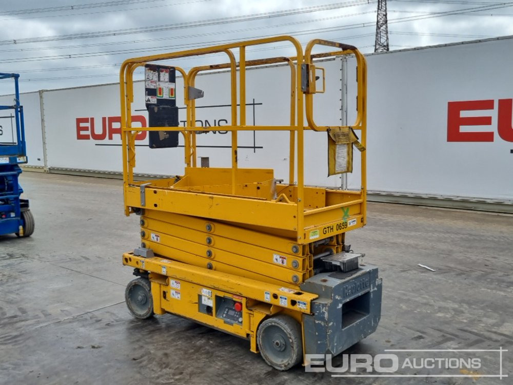 2016 Haulotte Optimum 8AC Electric Scissor Lift (Parts Missing) - Aerial platform: picture 3 2016 Haulotte Optimum 8AC Electric Scissor Lift (Parts Missing) - Aerial platform: picture 3