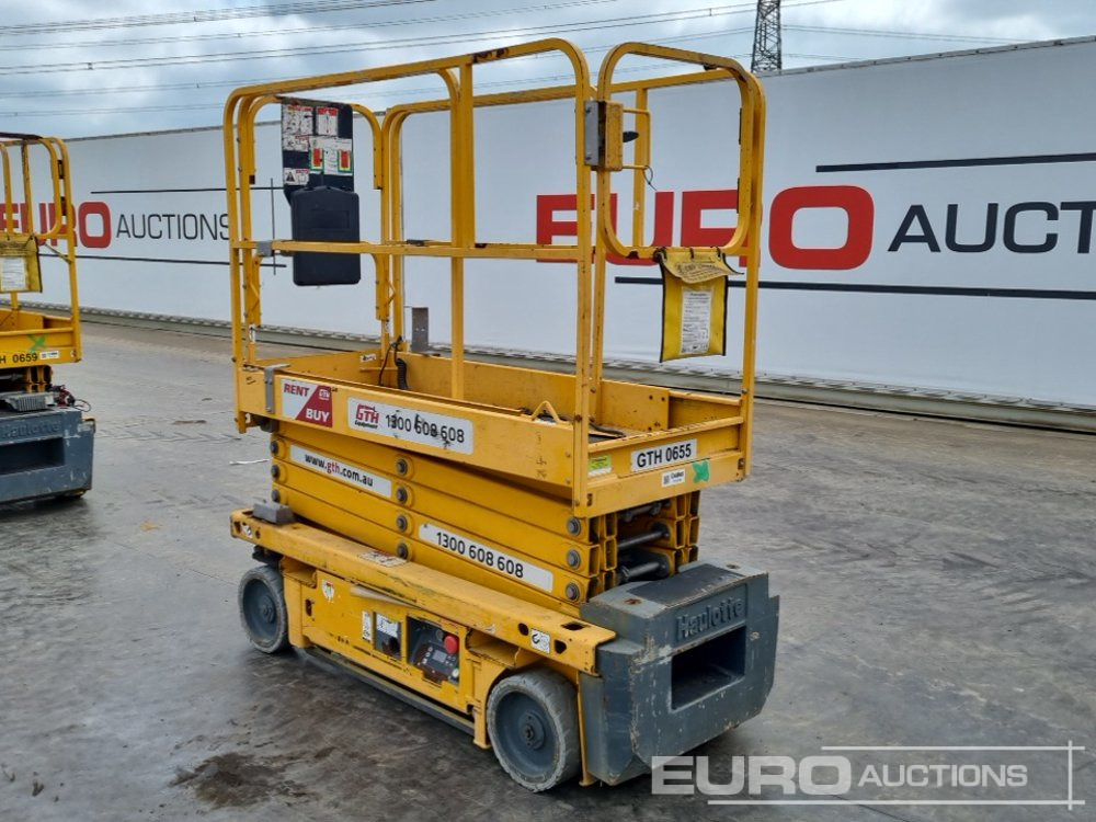 2016 Haulotte Optimum 8AC Electric Scissor Lift (Parts Missing) - Aerial platform: picture 3 2016 Haulotte Optimum 8AC Electric Scissor Lift (Parts Missing) - Aerial platform: picture 3