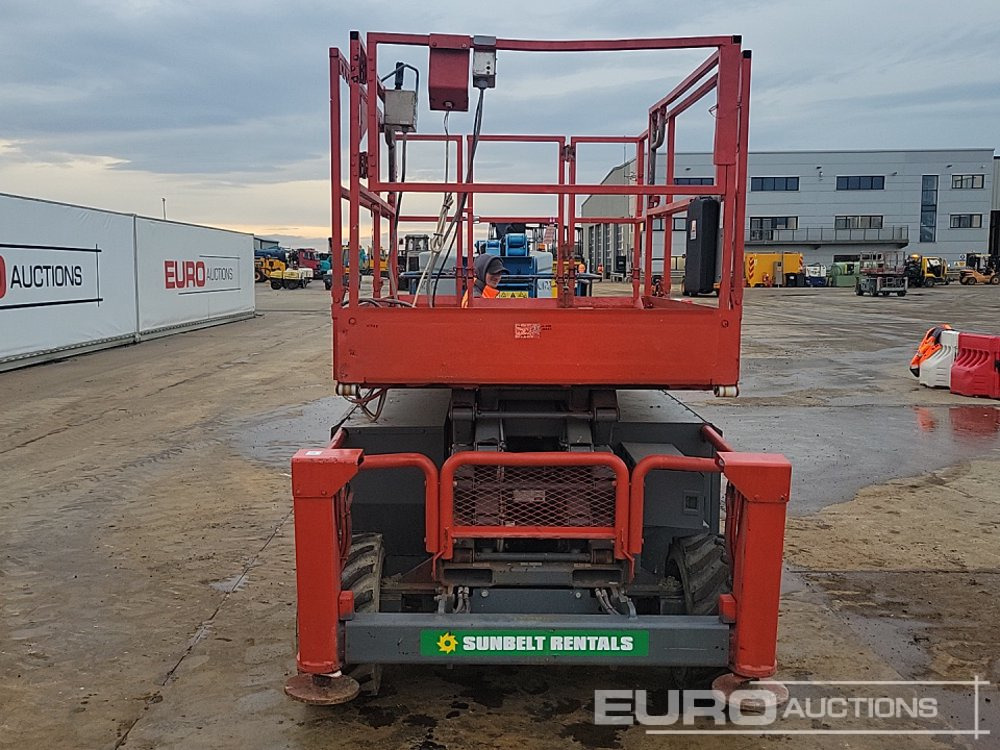 Scissor lift 2016 SkyJack SJ6832RT: picture 8 Scissor lift 2016 SkyJack SJ6832RT: picture 8