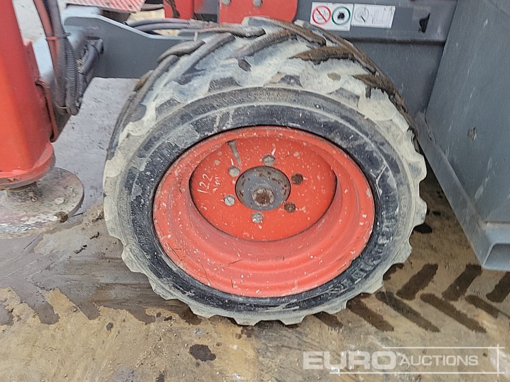 Scissor lift 2016 SkyJack SJ6832RT: picture 11 Scissor lift 2016 SkyJack SJ6832RT: picture 11