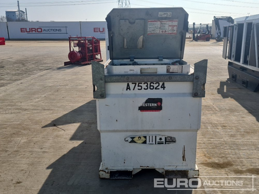 2016 Western 2000 Litre - Storage tank: picture 2 2016 Western 2000 Litre - Storage tank: picture 2