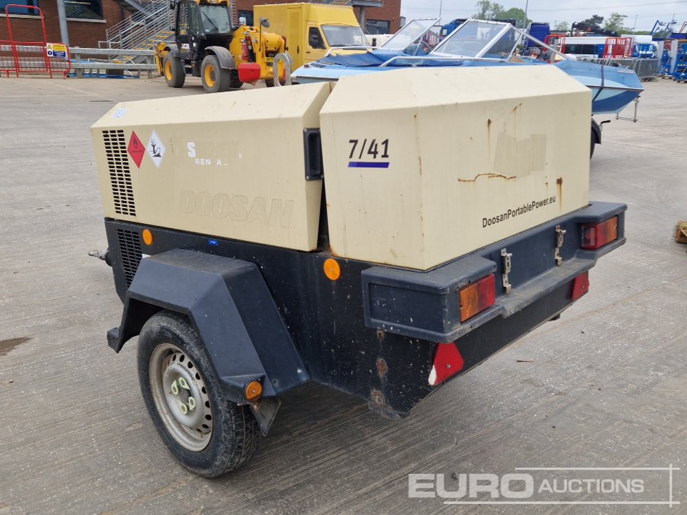2017 Doosan 741 - Air compressor: picture 3 2017 Doosan 741 - Air compressor: picture 3