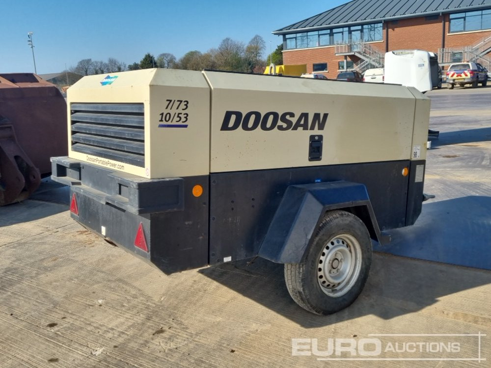 2017 Doosan 773 1053 260CFM - Air compressor: picture 5 2017 Doosan 773 1053 260CFM - Air compressor: picture 5