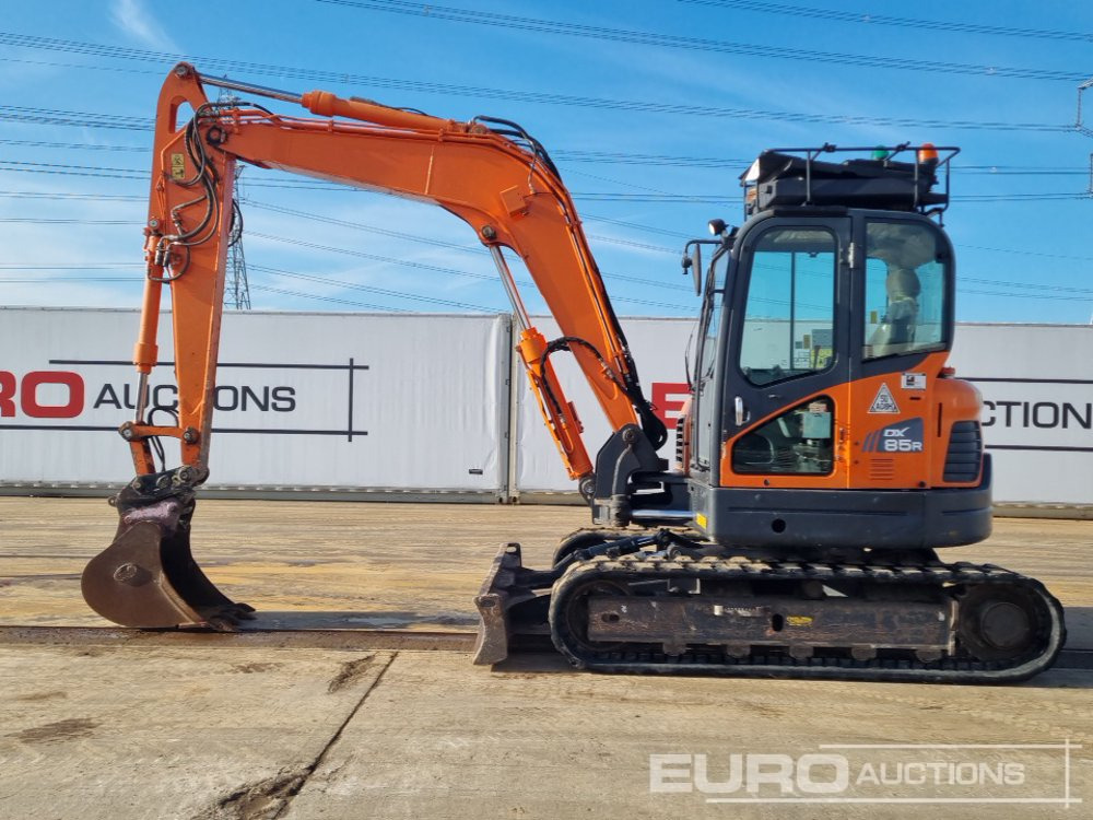 2017 Doosan DX85R-3 - Mini excavator: picture 2 2017 Doosan DX85R-3 - Mini excavator: picture 2
