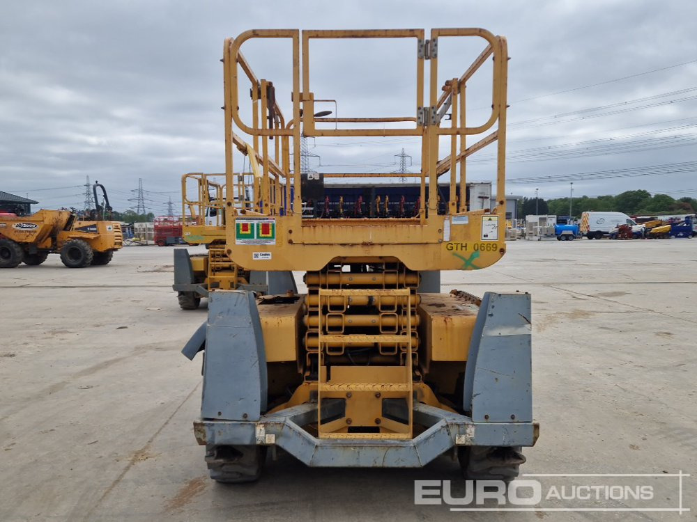 2017 Haulotte Compact 12DX - Aerial platform: picture 4 2017 Haulotte Compact 12DX - Aerial platform: picture 4